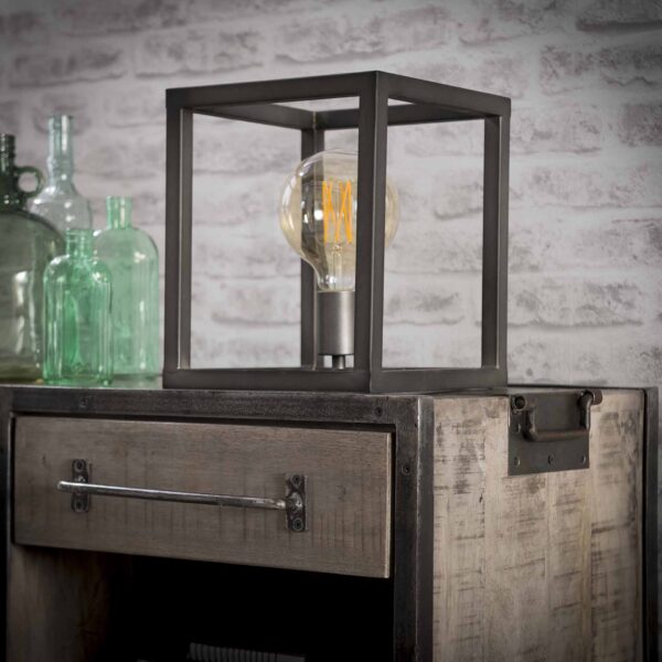 05bf-3d01-491b-b9b3-105247e3792a.jpg D - Hoyz - Vloerlamp Vierkante Buis - 25x25x30 - Grijs/Zwart
