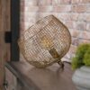 1c32-9937-4dee-8ede-bdb008f69cef.jpg D - Hoyz - Tafellamp Baket Wire - Ø33 - Industrieel - Goudkleurig