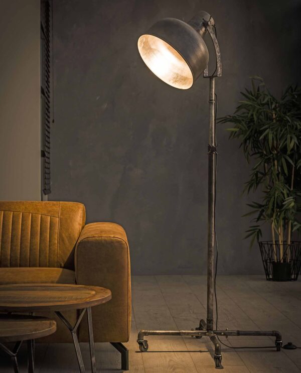 2ffa-084b-4a43-ade8-4f7a9b25c7a3.jpg D - Hoyz - Vloerlamp Industry - Mobiel - Op Wielen - 62x62x145