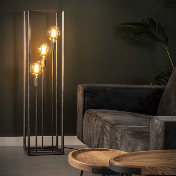 3cf3-8736-42dc-a27e-bc5248ab184d.jpg D - Vloerlamp Industrieel - 3 Lampen - 45 Graden Buis - Grijs/Zwart