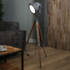 4933-8c09-48e5-8f7b-86d7f9142522.jpg D - Hoyz - Vloerlamp Industrieel - Iron - Houten Statief - Driepoot