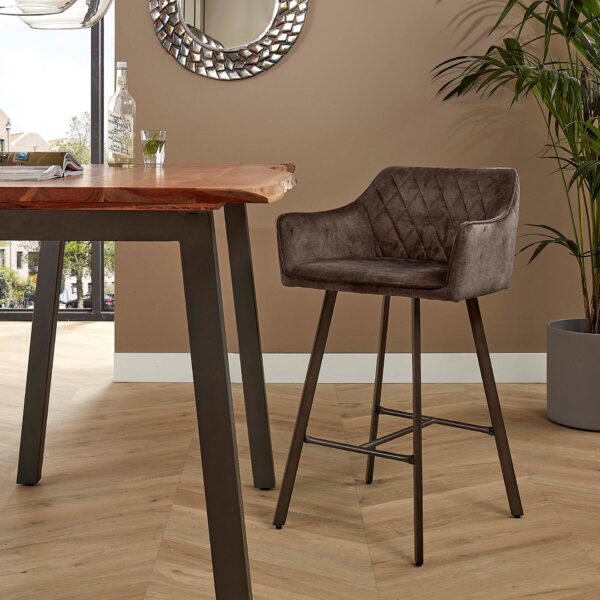 fd4d-9f01-4cbd-8a96-60ef1391ac2a-1.jpg D - Hoyz Barstoel Velvet Groen - Met Arm en Rugleuning - Metalen Onderstel - 2 stuks