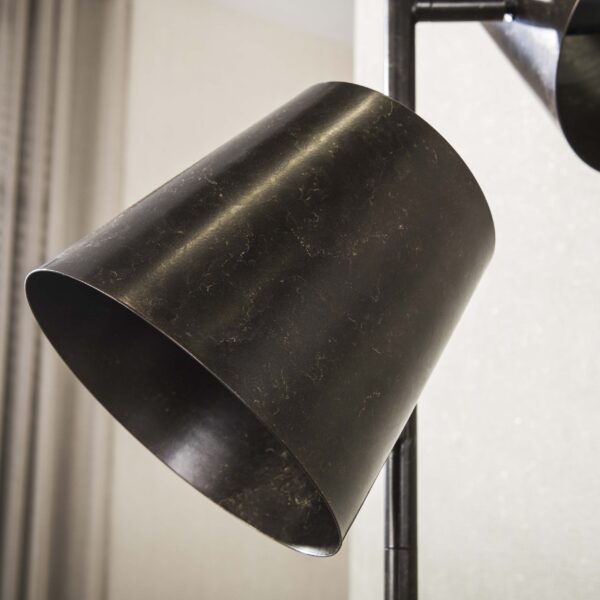 0945-e43e-4eb6-84cb-6c54d6600096.jpg Hoyz Collection - Vloerlamp Kinetic - Bruin - 40x40x167 cm
